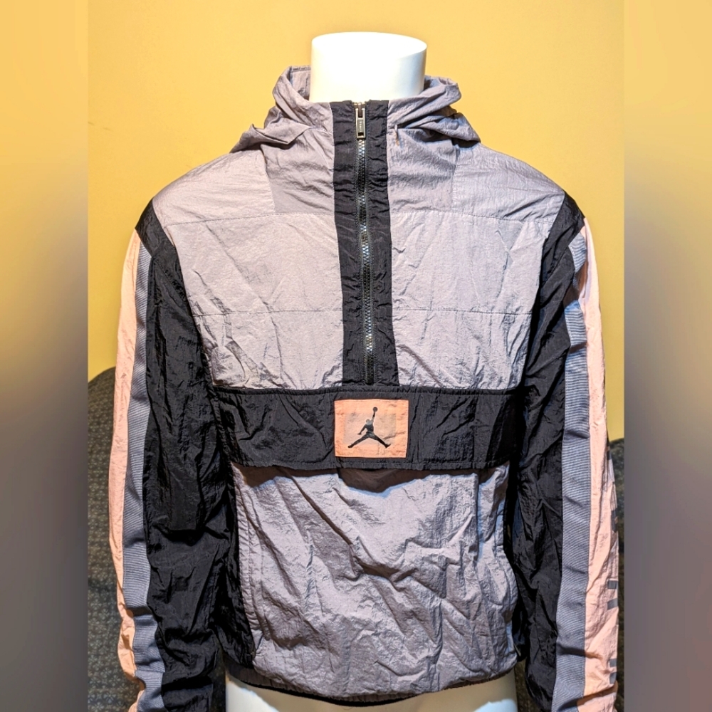 Air Jordan Wings Windwear Anorak